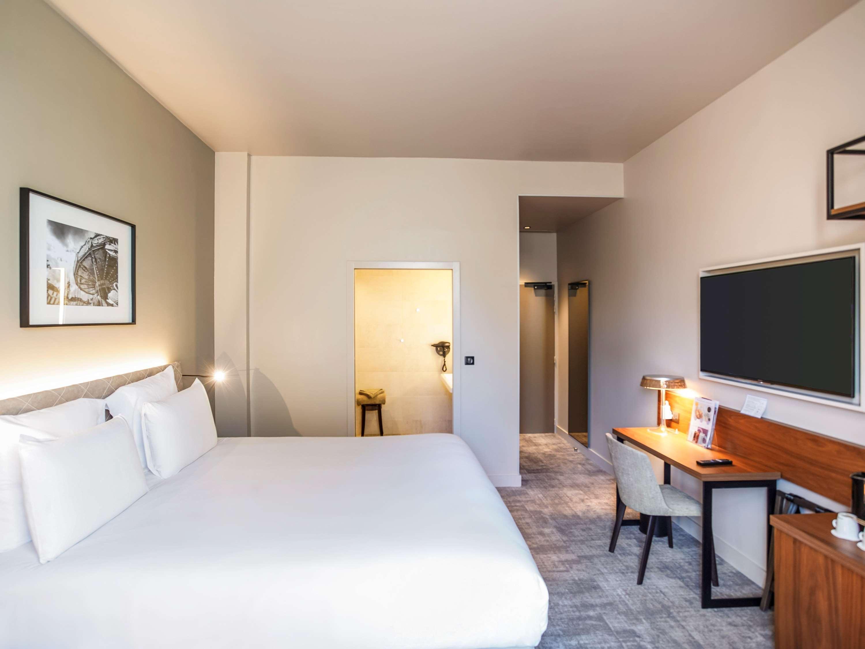 Mercure Rennes Centre Place Bretagne Exterior photo